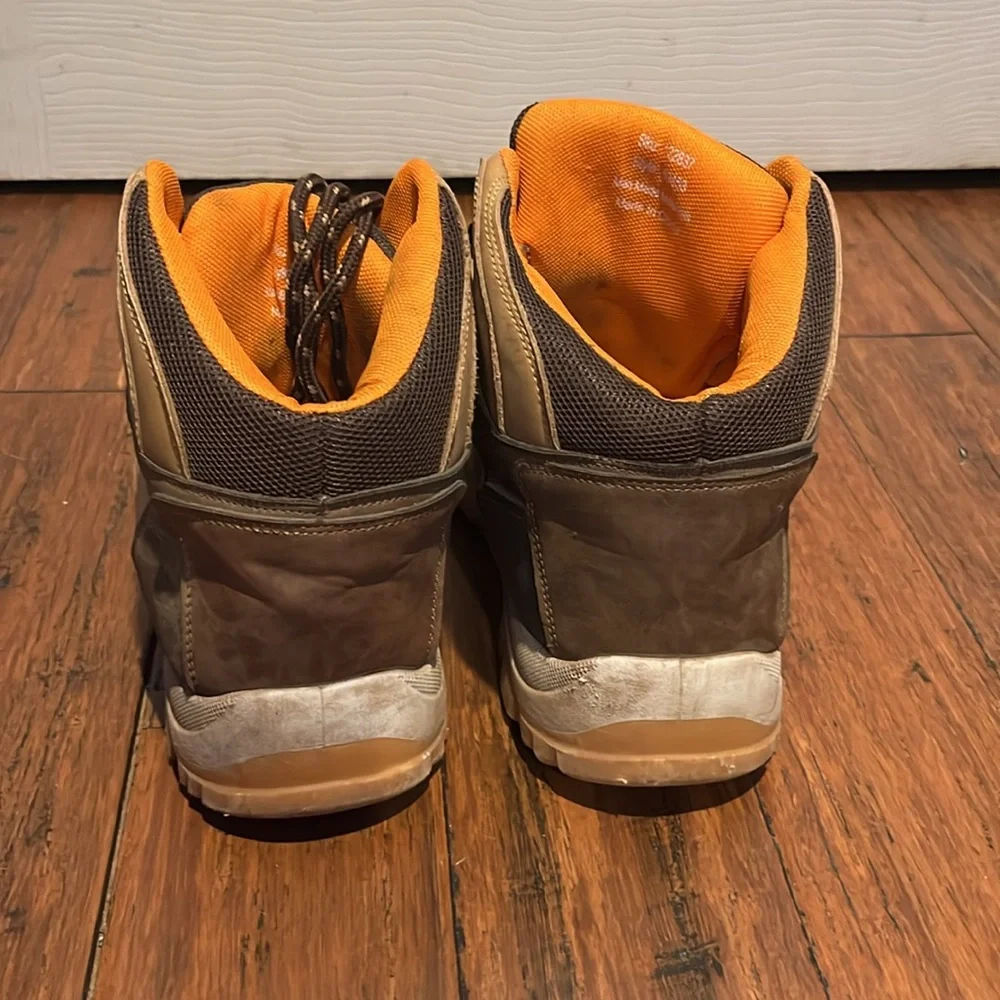 Josmo Outdoor Hiking Boots - Picture 4 of 4